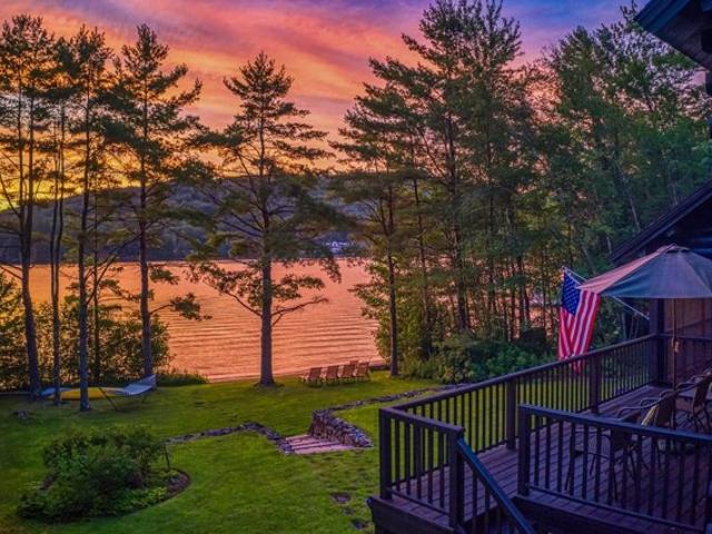 Squamasee Rd, Holderness, Home For Sale