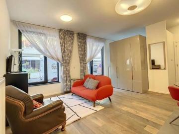 SQUARE AMBIORIX/CE FURNISHED STUDIO