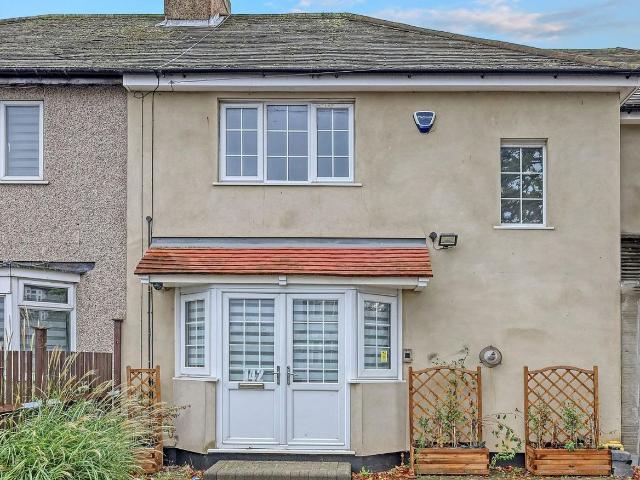 Squirrels Heath Road, Romford RM3, 3 bed semi detached house to rent, £2,050 pcm | PrimeLocation
