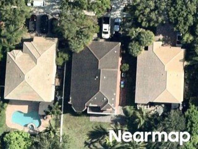 SW 53rd St