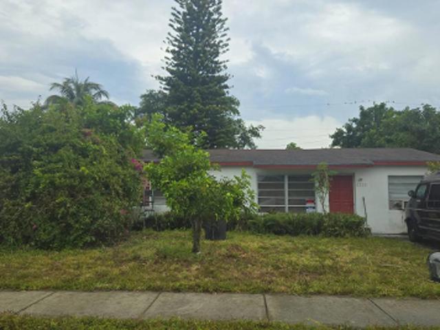 SW 16th St