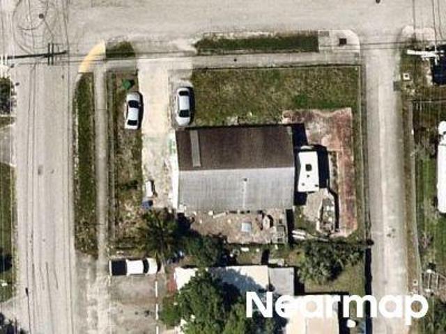 SW 19th St