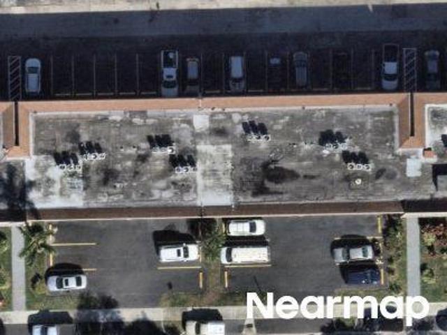 SW 1st St Apt 202