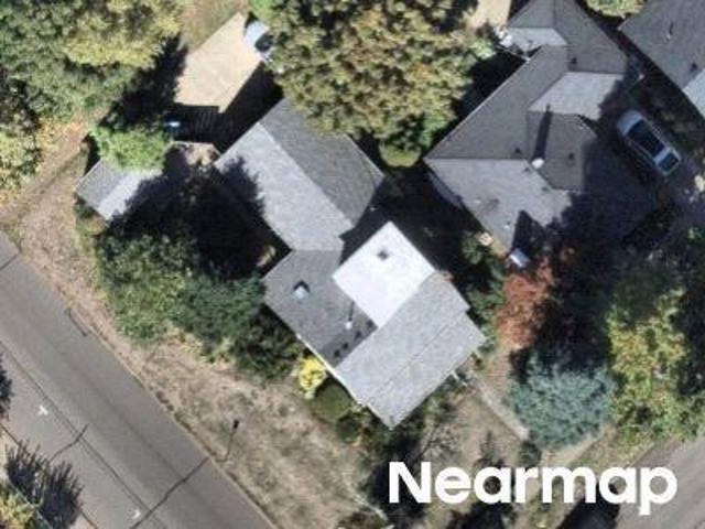 SW 2nd St