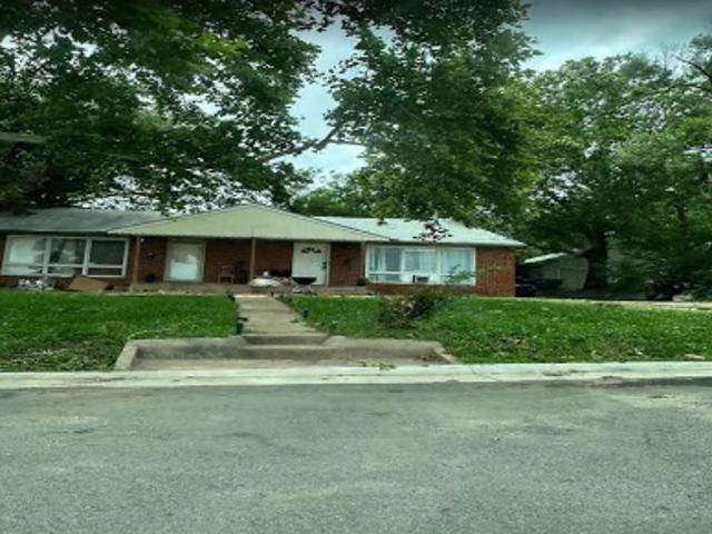 SW Van Buren St
