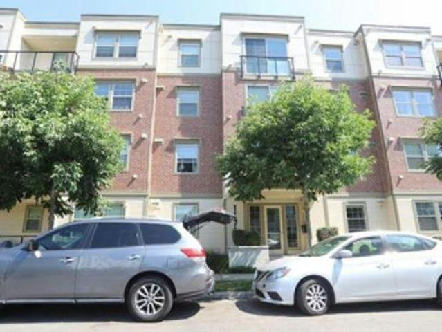 SW Valencia Ln Unit 404
