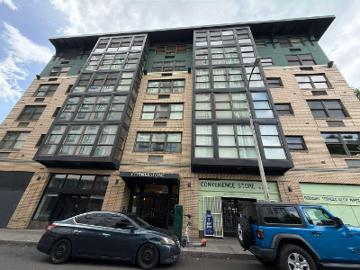 SW Jefferson St Apt 208