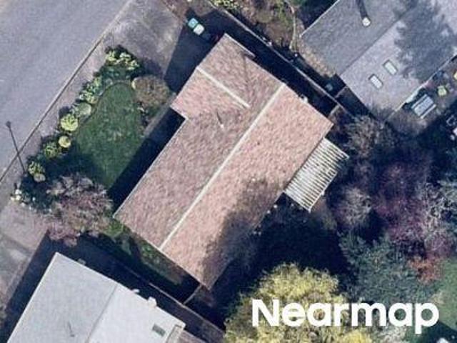 SW Lenore Dr