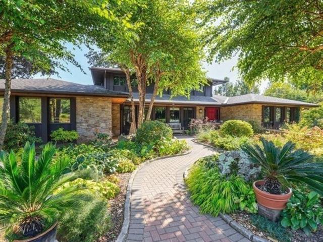 Sw Main St, Douglas, Home For Sale