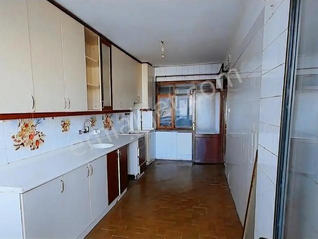Swıssheım Efor Gayrimenkul'den Halk Caddesi'nde Kiralık Daire