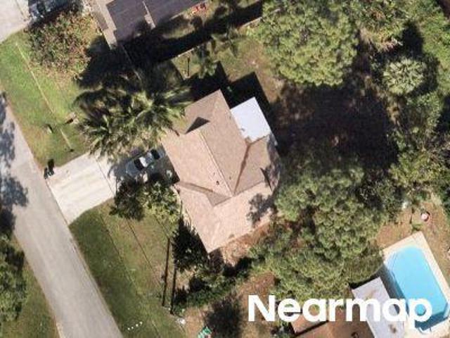 SW Susset Ln