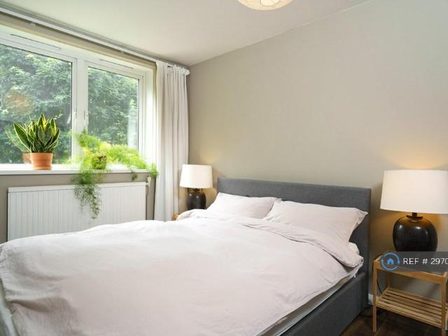 Swaton Road, London, E3 1 bed flat to rent £1,850 pcm £427 pw