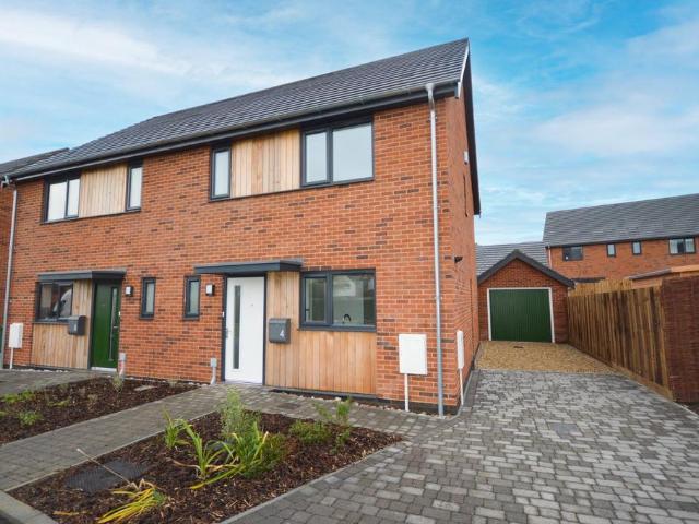 Swaffham 3 bed house to rent £1,225 pcm £283 pw