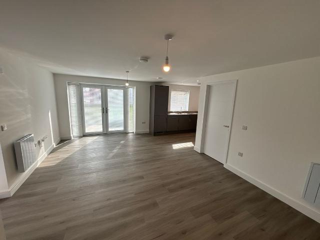Swain Court, Peterborough PE2, 2 bed flat to rent, £1,125 pcm | PrimeLocation