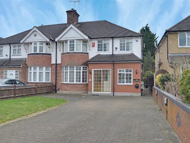 Swakeleys Drive, Ickenham UB10, 5 bed semi detached house to rent, £3,200 pcm | PrimeLocation