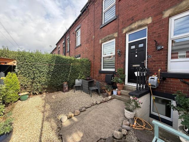Swallow Avenue, Leeds, West Yorkshire LS12, 2 bed terraced house to rent, £995 pcm | PrimeLocation