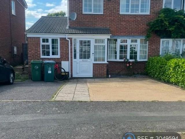 Swallow Close, Buckingham, MK18 1 bed in a house share to rent £750 pcm £173 pw