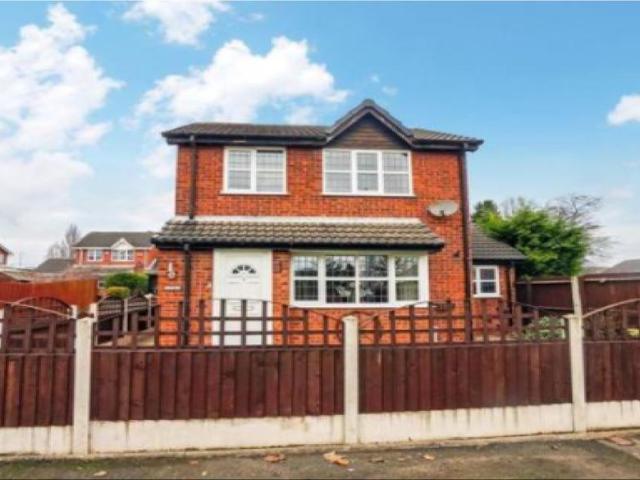 Swallow Close, Wednesbury WS10, 3 bed property to rent, £1,250 pcm | PrimeLocation