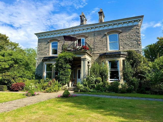 Swallow House Lane, Hayfield, High Peak SK22, 1 bed flat to rent, £1,000 pcm | PrimeLocation