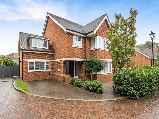 Swallowtail Grove, Frimley, Camberley GU16, 4 bed detached house to rent, £2,995 pcm | PrimeLocation