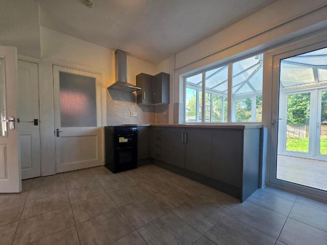 Swan Bank, Wolverhampton WV4, 3 bed property to rent, £1,200 pcm | PrimeLocation
