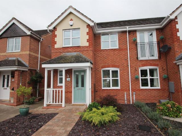 Swan Drive, Droitwich WR9, 3 bed semi detached house to rent, £1,200 pcm | PrimeLocation