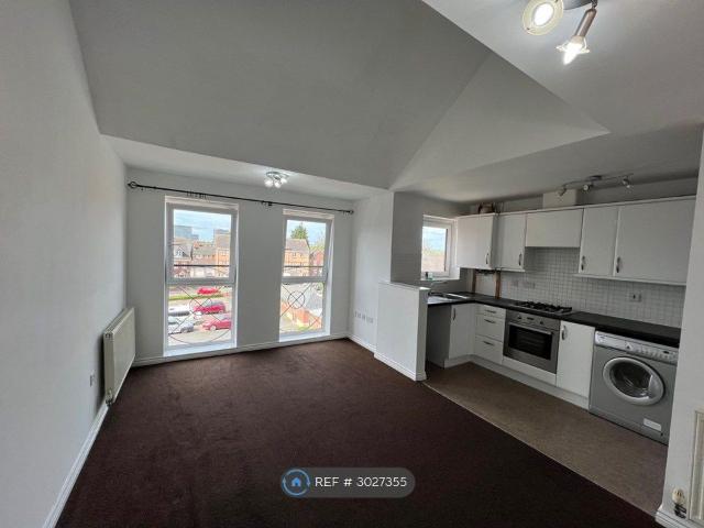 Swan Lane, Coventry CV2, 2 bed flat to rent, £995 pcm | PrimeLocation