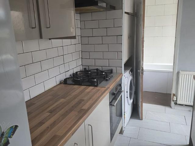Swan Lane, Coventry CV2, 2 bed terraced house to rent, £1,100 pcm | PrimeLocation
