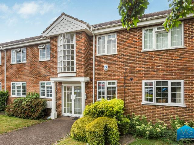 Swan Lane, Whetstone, London N20, 2 bed flat to rent, £2,100 pcm | PrimeLocation