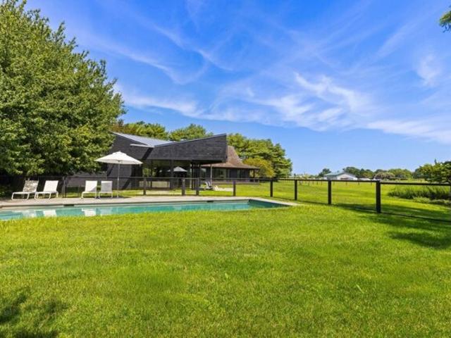Swans Neck Ln, Water Mill, Home For Sale