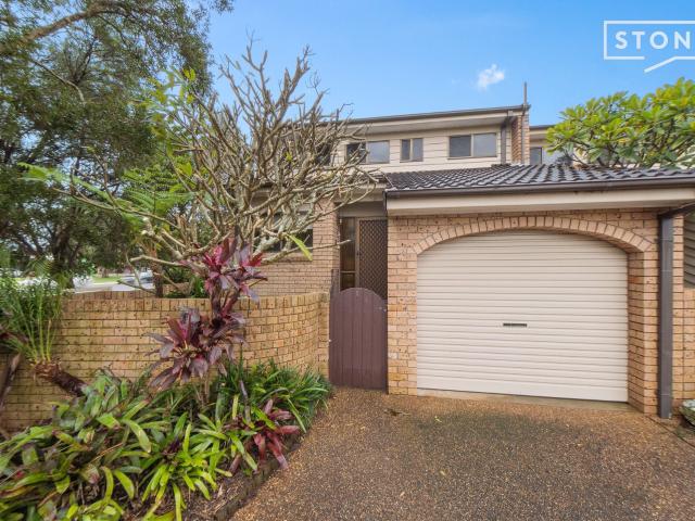 Swansea, 1/75 Bowman Street