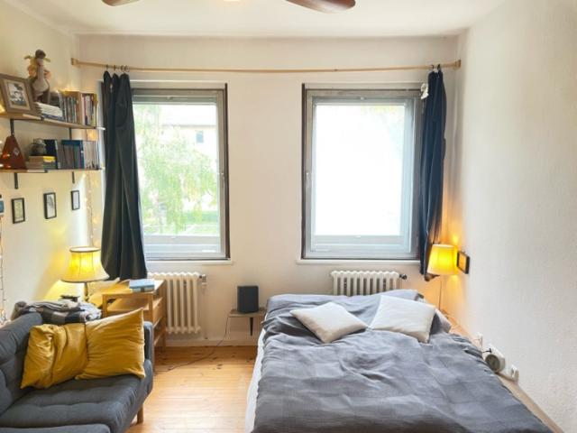 SWAP ONLY! Tausch Berlin/Hamburg: 1 Zimmer Perle Berlin Wedding/Reinickendorf gegen 1 Zimmer/günstige Wohnung Hamburg West / Studio aparment gem offer in Wedding/Reinickendorf for apartment swap with studio/cheap apartment in Western Hamburg