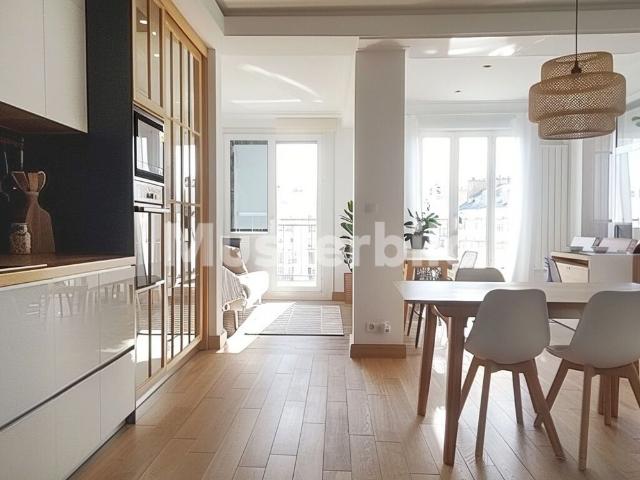 Swap property: Charming 3.5 room apartment in an old building in the heart of Zurich