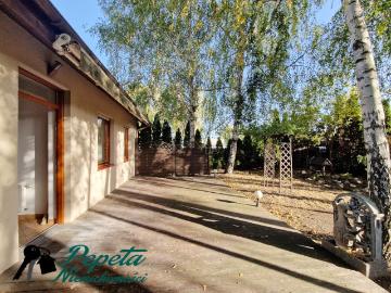 Przestronny dom 307 m2 z kominkiem i garażem w Jasinie