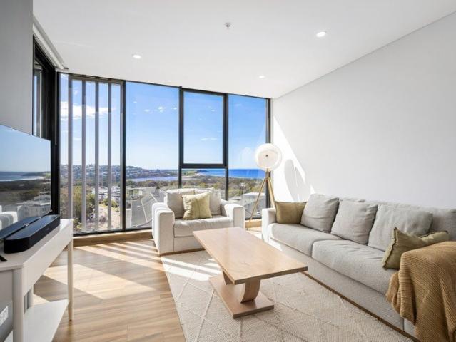 Sweeping 180 Degree Ocean Views, Exceptional Space and Privacy