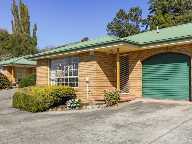 Sweeping Tamar River views, positioned to capture all day sun and just minutes to Riverside's Shopping Centre