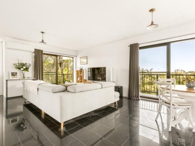 Sweeping Views and Unbeatable Convenience