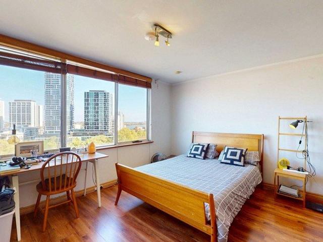 SWEEPING CITY VIEWS. EXCEPTIONAL OPPORTUNITY. ACT NOW!