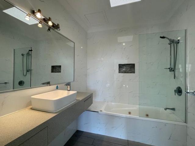 PRICE REDUCTION* Views & No Maintenance!