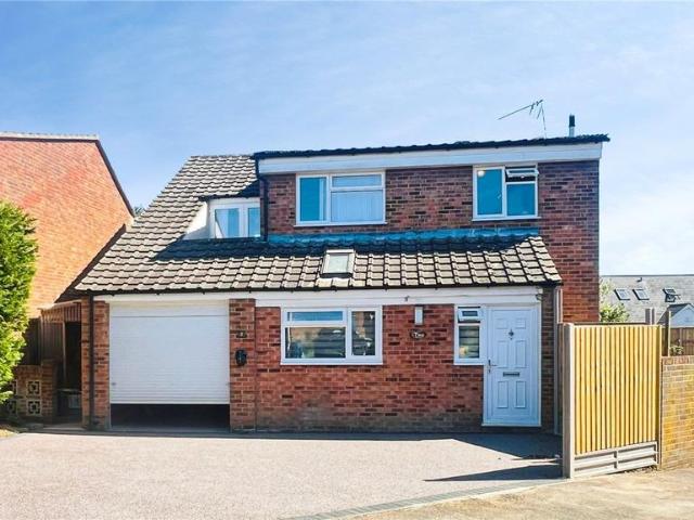 Sweeps Hill Close, Tunbridge Wells TN2 4 bed detached house to rent £2,400 pcm £554 pw