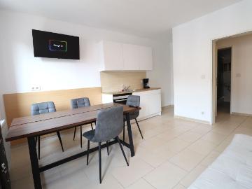 Sweet & cozy apartment in Leopoldstadt, Vienna Amsterdam Apartments for Rent