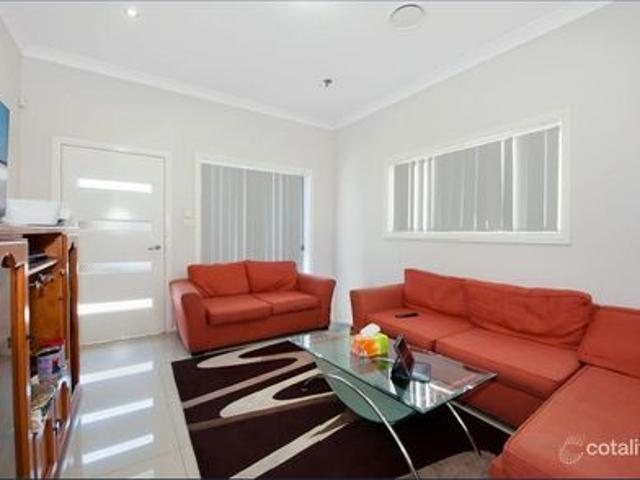 Sweet Home in Prime Greystanes Location