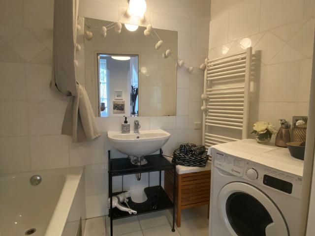 Sweet Suite in the heart of Vienna, Vienna Amsterdam Apartments for Rent