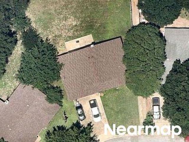Sweetbriar Ct