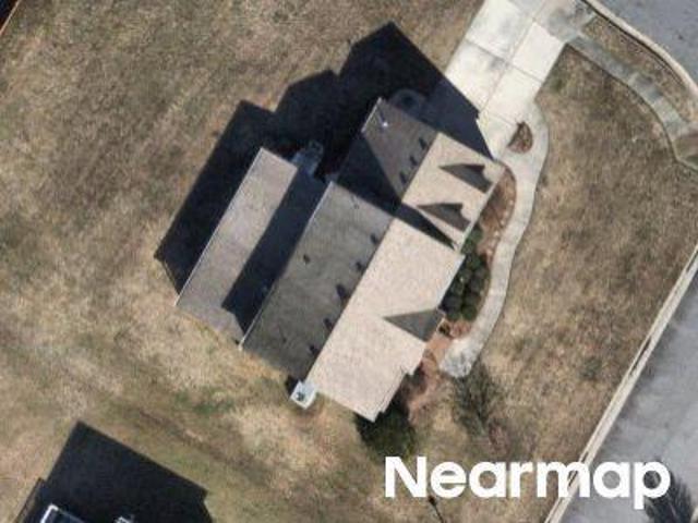 Sweetbriar Ln