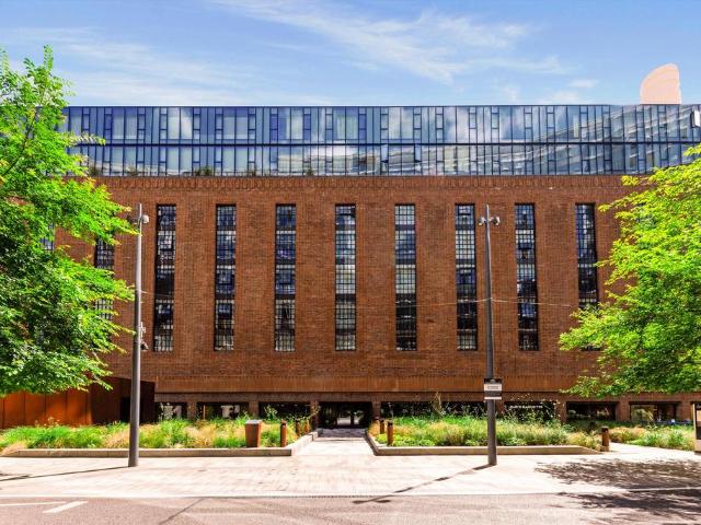 Switch House West, Battersea Power. 3 bed flat to rent £14,000 pcm £3,231 pw