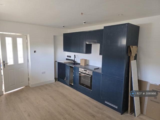 Swift Road, Southampton, SO19 9 bed detached house to rent £833 pcm £192 pw