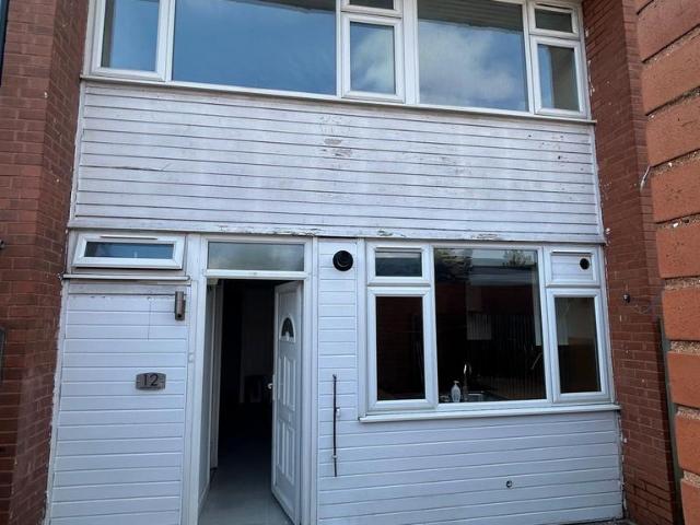 Swindon Close, IG3 4 bed terraced house to rent £2,600 pcm £600 pw