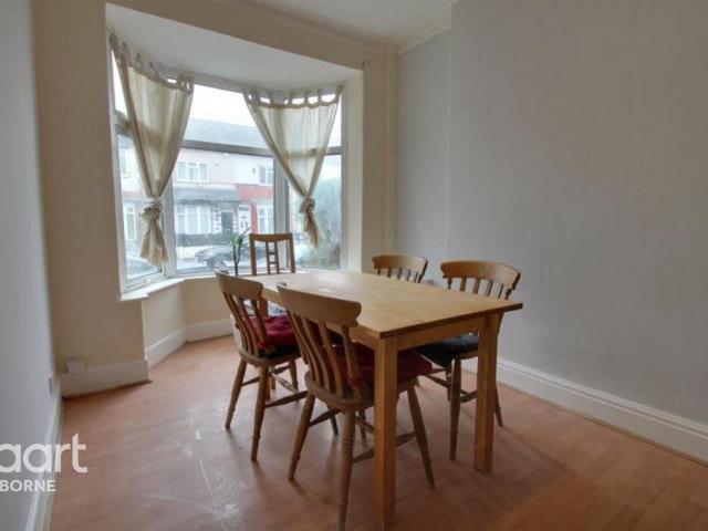 Swindon Road, Birmingham, B17 8JJ, United Kingdom | 2 bed duplex for rent #136169098 | Rentberry