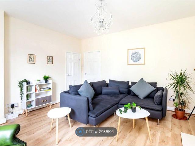 Swinerton Avenue, York YO26, 2 bed terraced house to rent, £1,200 pcm | PrimeLocation
